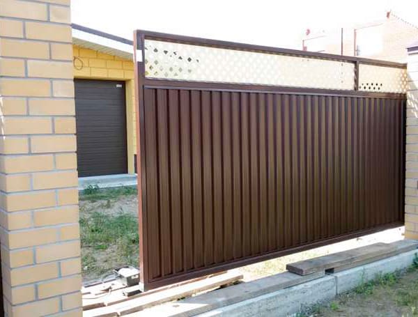 Эстетика и Надежность: Ворота Grand Line для Вашего Дома в Химках от 37125 руб